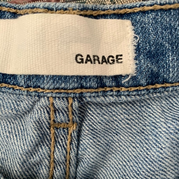 Garage short shorts - Picture 2 of 3